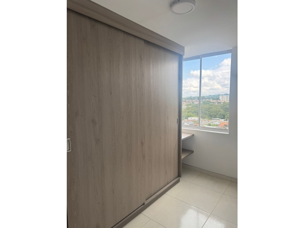 ¡INVIERTE EN EXCLUSIVIDAD! APARTAMENTO EN EL CORAZON DEL CASCO URBANO. — foto 4