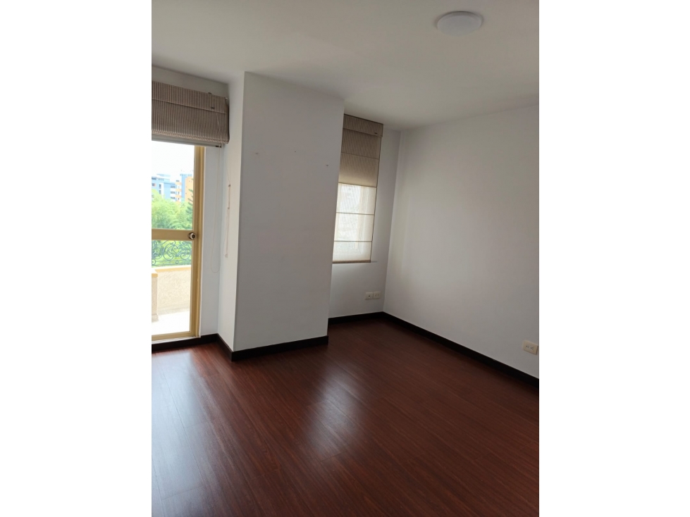 EN VENTA ESPECTACULAR APARTAMENTO EN SECTOR LAURELES — foto 5