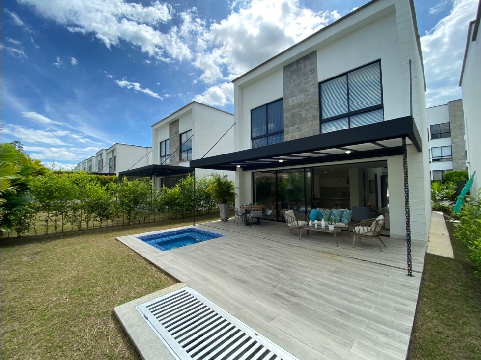 ESPECTACULAR HOMESUITE PARA VENTA A 2 MIN DEL CLUB CAMPESTRE — foto 4