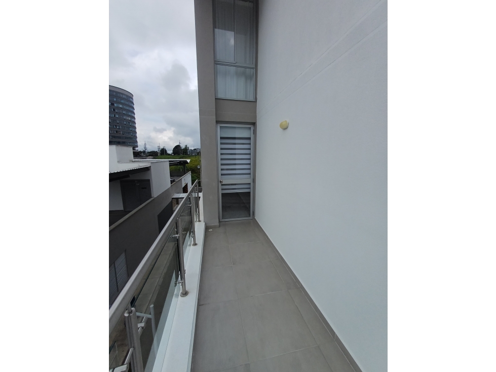 SE VENDE ESPECTACULAR APARTAMENTO CON VISTA A LA CORDILLERA — foto 3