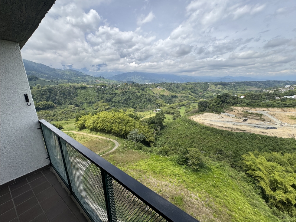 ESPECTACULAR APARTAMENTO EN VENTA AV. CENTENARIO
