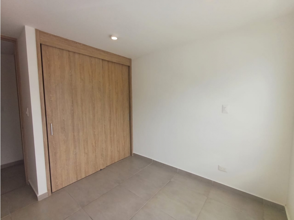ESPECTACULAR APARTAMENTO EN VENTA AV. CENTENARIO EN PRIMER PISO — foto 4