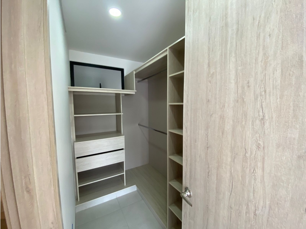 ESPECTACULAR APARTA-SUITE UBICADA EN UN CONJUNTO CERRADO VIA AL CAIMO. — foto 6