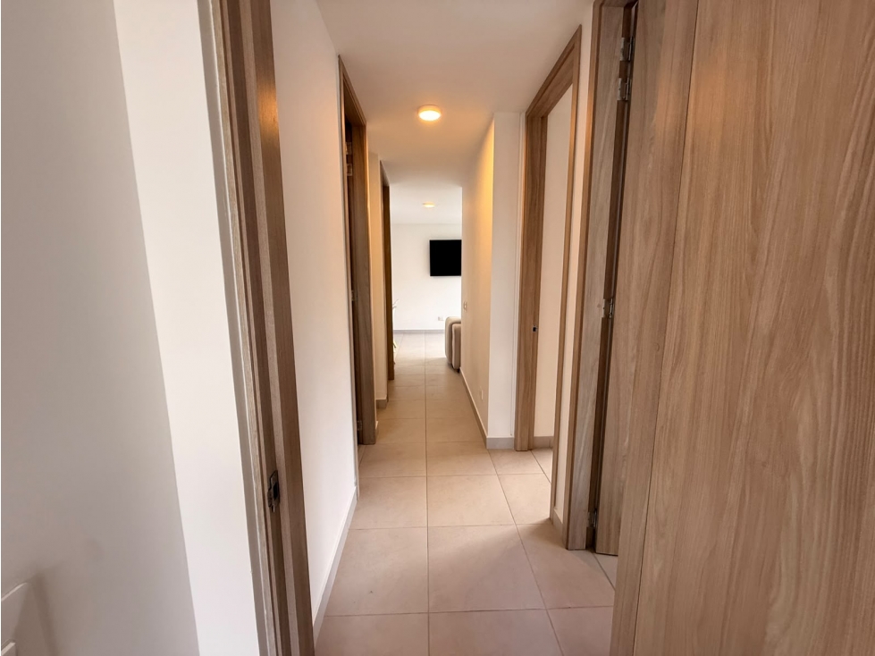 EN VENTA APARTAMENTO AMOBLADO AL NORTE AV. CENTENARIO ARMENIA Q. — foto 5
