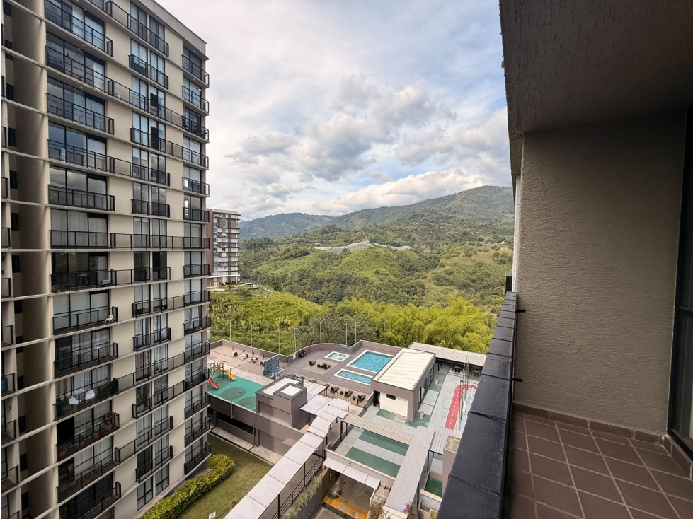 ESPECTACULAR APARTAMENTO EN VENTA CON VISTA CORDILLERA Y CIUDAD