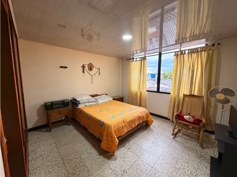 ESPECTACULAR CASA EN VENTA CERCA A LA UNIVERSIDAD GRAN COLOMBIA — foto 4