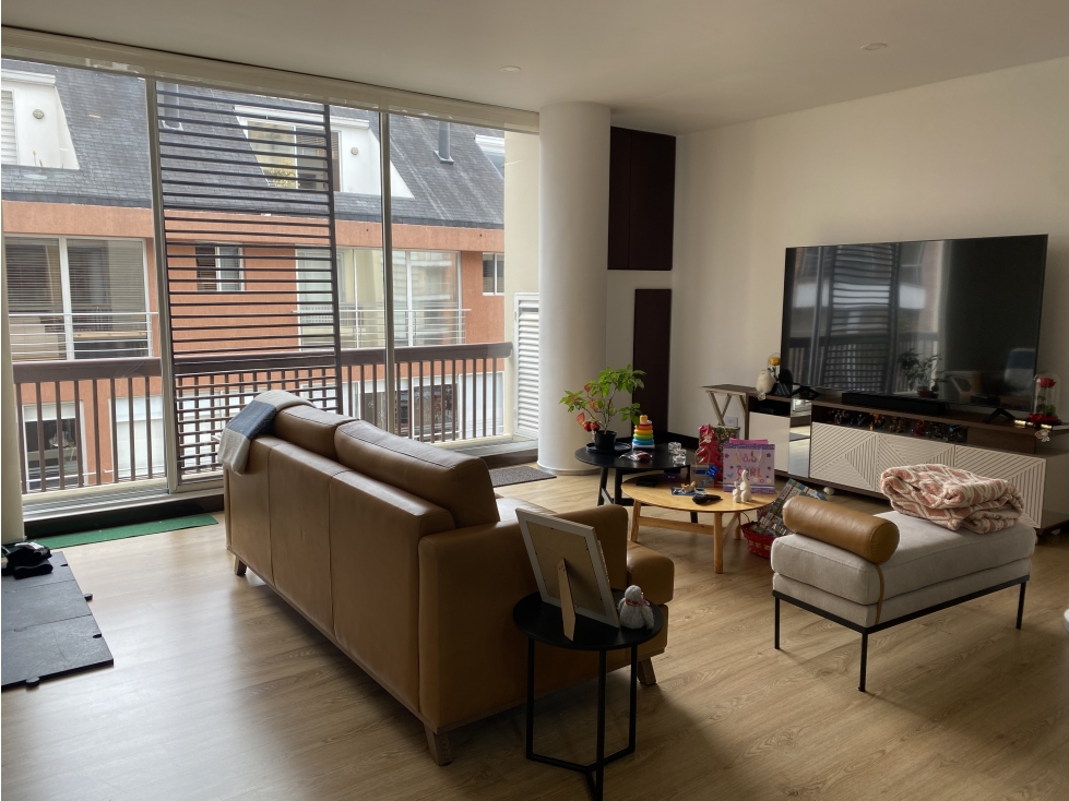 vendo apartamento 2 alcobas Chicó Reservado