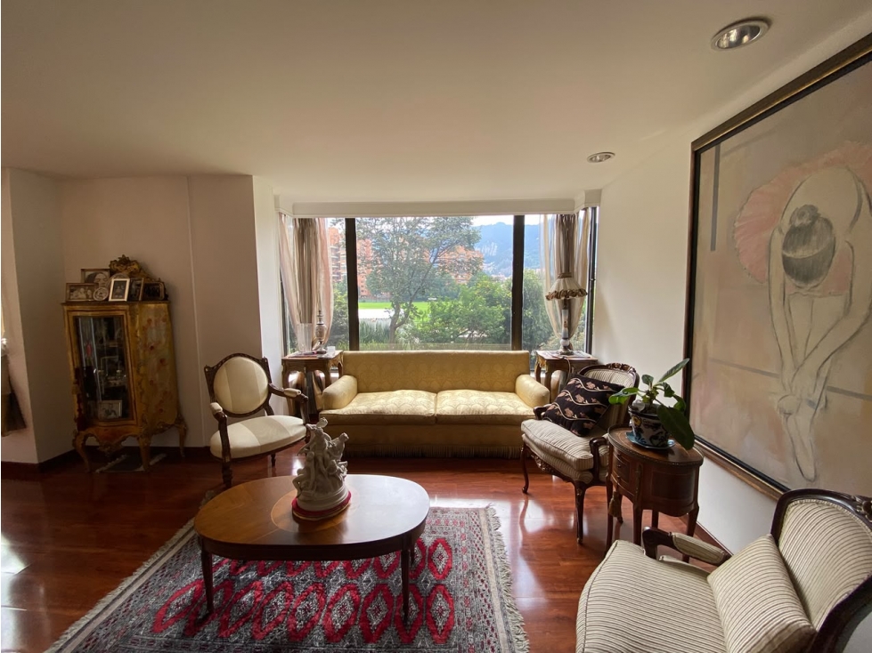 Oportunidad! en La Carolina apartamento en venta
