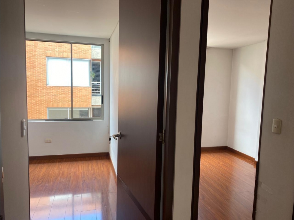 APARTAMENTO EN NUEVA AUTOPISTA - 3 H — foto 4
