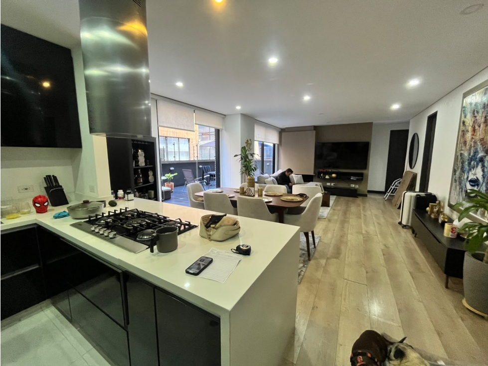 ARRIENDO MODERNO APARTAMENTO CON TERRAZA EN VIRREY 3H — foto 3