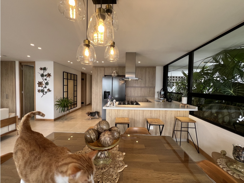 VENTA APARTAMENTO CON VISTA VERDE Y VISTA A LA CIUDAD