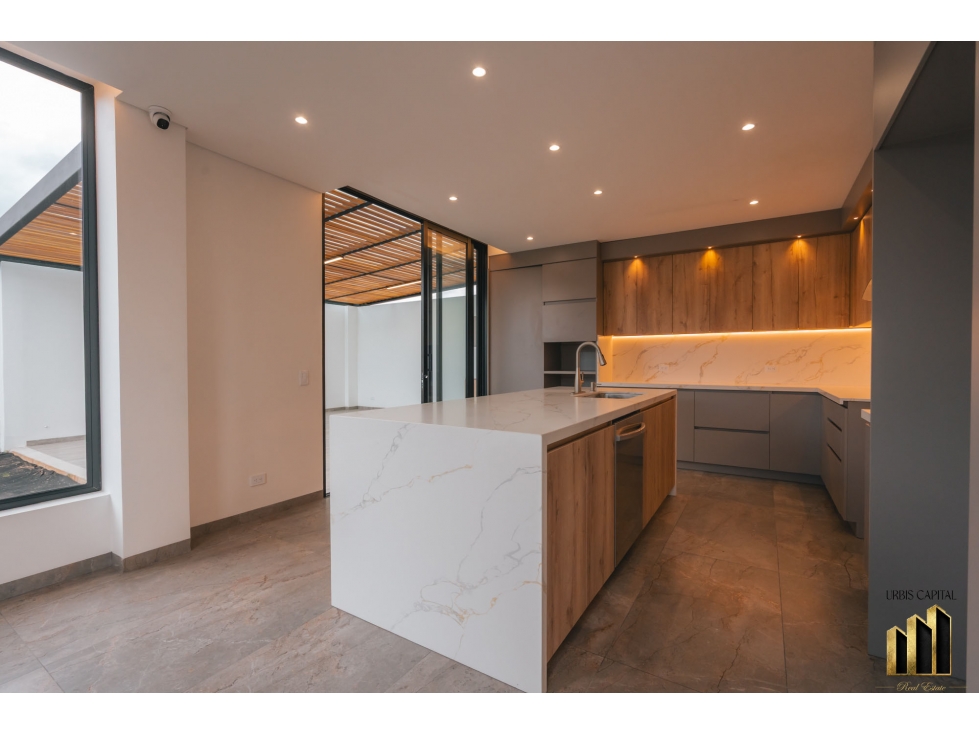 CASA EN CONDOMINIO DE LA CEJA — foto 4