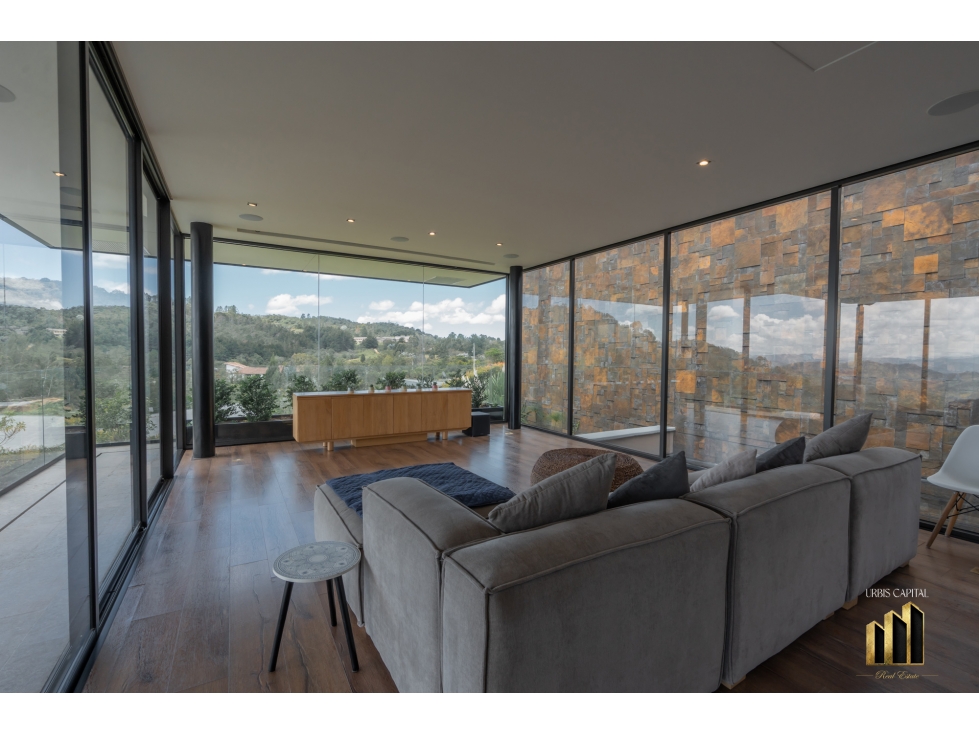 Casa campestre en exclusiva parcelación del Alto de Las Palmas — foto 5