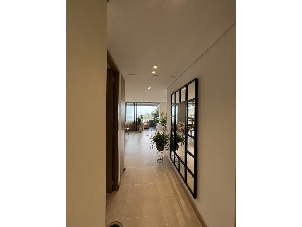 VENTA APARTAMENTO CON VISTA VERDE Y VISTA A LA CIUDAD — foto 4