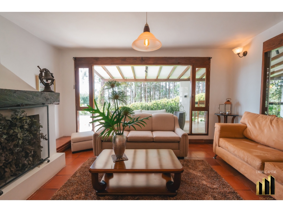 CASA EN UNIDAD CERRADA DE LLANOGRANDE SECTOR AMALITA — foto 4