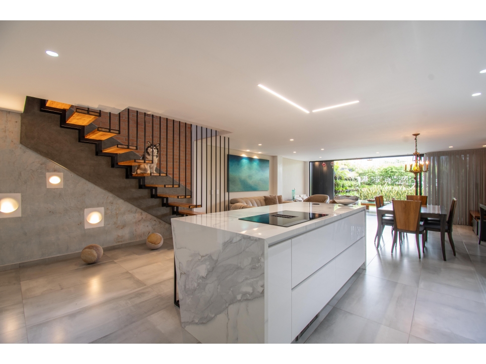 Nuevo Ingreso se vende casa remodelada en Benedictinos — foto 2