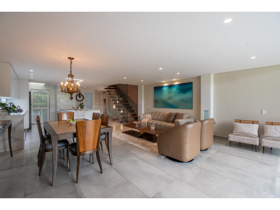 Nuevo Ingreso se vende casa remodelada en Benedictinos — foto 4