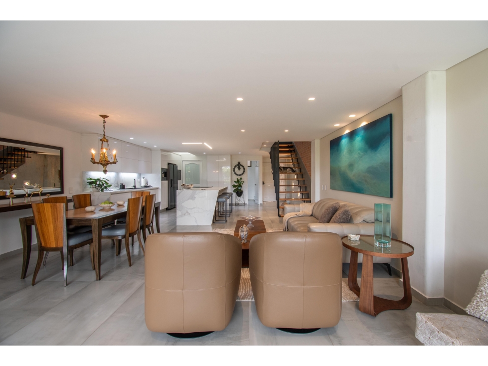 Nuevo Ingreso se vende casa remodelada en Benedictinos — foto 6