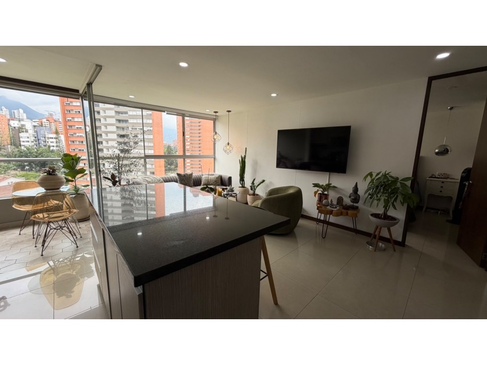 Nuevo Ingreso se vende apartaestudio en Los Balsos — foto 2