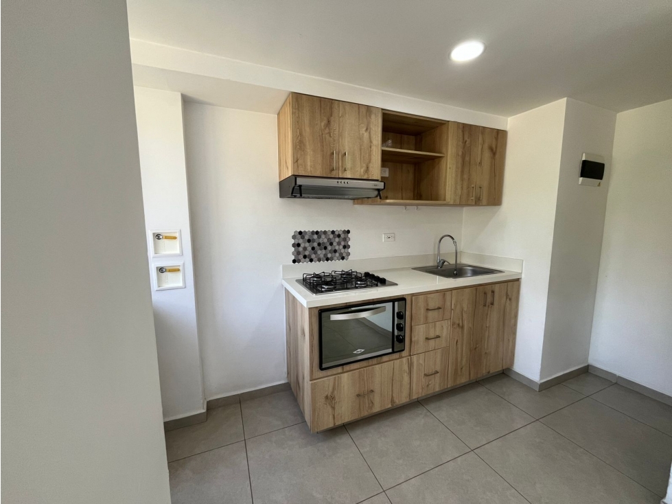 VENTA DE APARTAMENTO EN SABANETA SECTOR LAS LOMITAS — foto 3