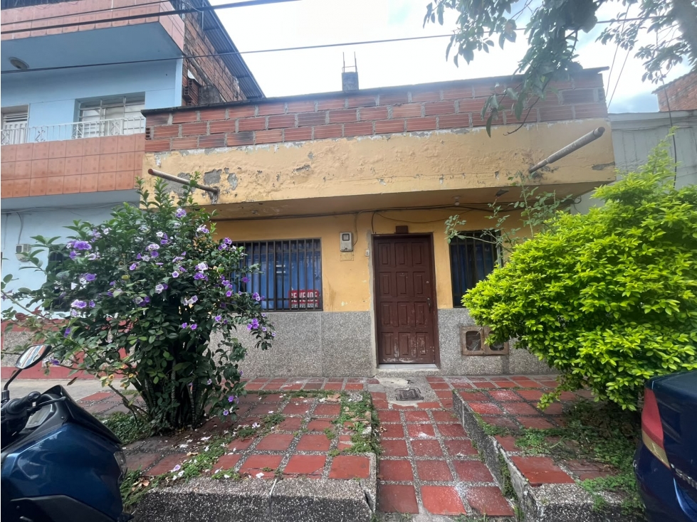 VENTA DE CASA LOTE EN ITAGUI CERCA AL PARQUE DE ITAGUI - 2