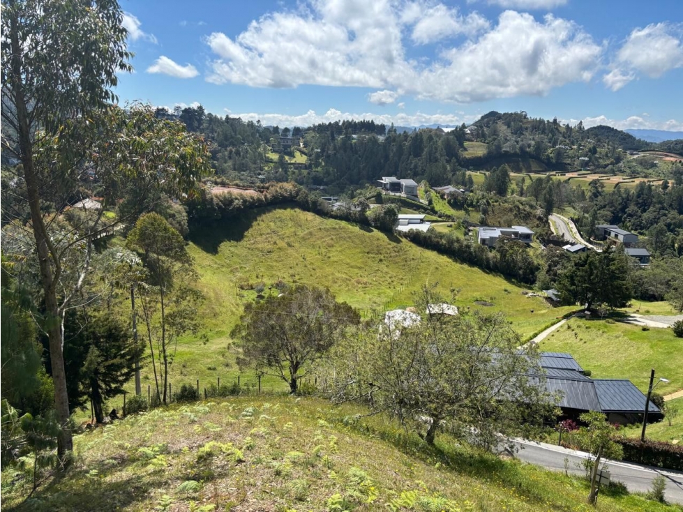 VENTA DE LOTE EN ENVIGADO SECTOR EL ESCOBERO — foto 4