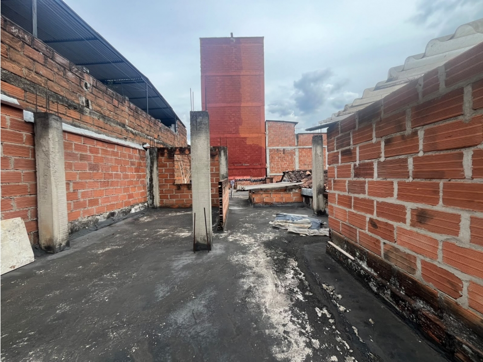 VENTA DE CASA LOTE EN ITAGUI CERCA AL PARQUE DE ITAGUI - 5