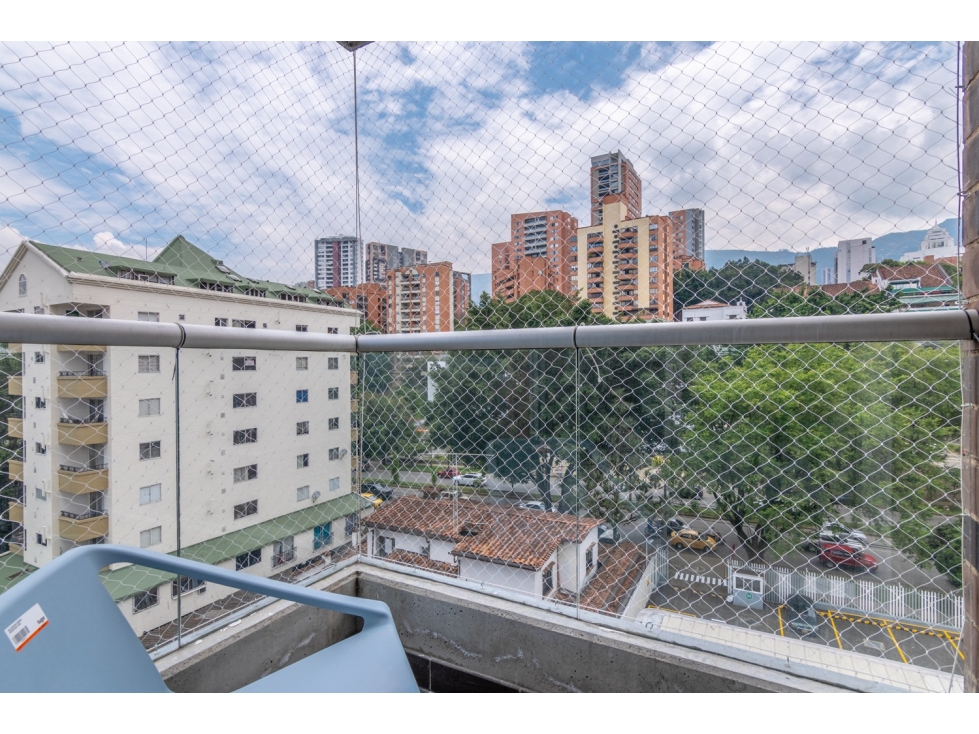 ARRIENDO AMOBLADO APARTAMENTO EN EL POBLADO — foto 5