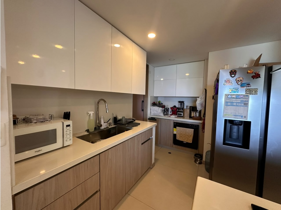 APARTAMENTO EN VENTA SECTOR BELLAVISTA — foto 2