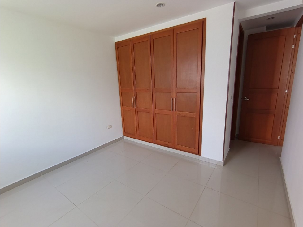 EDIFICIO PLAZA 16 RIASCOS — foto 5