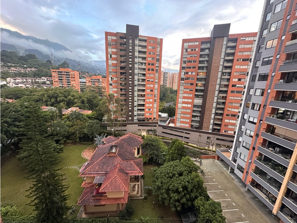 Apartamento en venta Loma de los Mesa