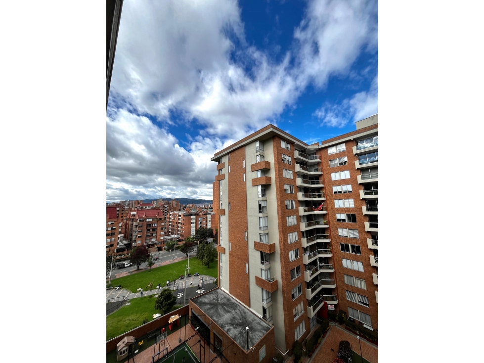 Apartamento en venta en el corazón de Colina Campestre