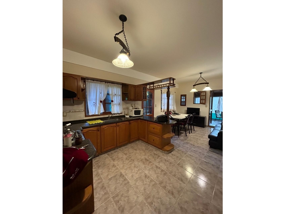 Casa en venta 5 amb. Ituzaingo Norte - 5