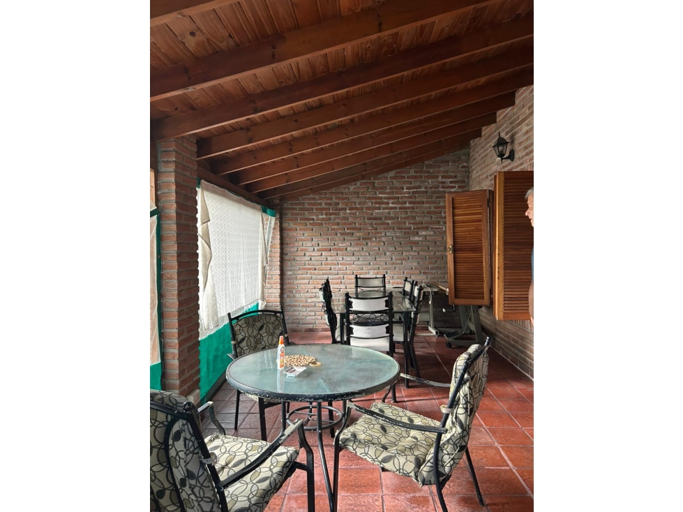 Casa en venta 5 amb. Ituzaingo Norte - 4