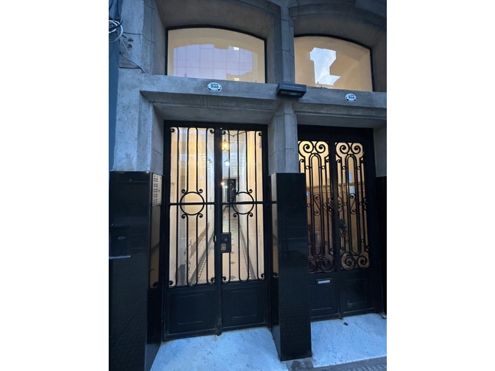 Departamento de época 2 Amb. Apto Crédito. zona Retiro. - 2