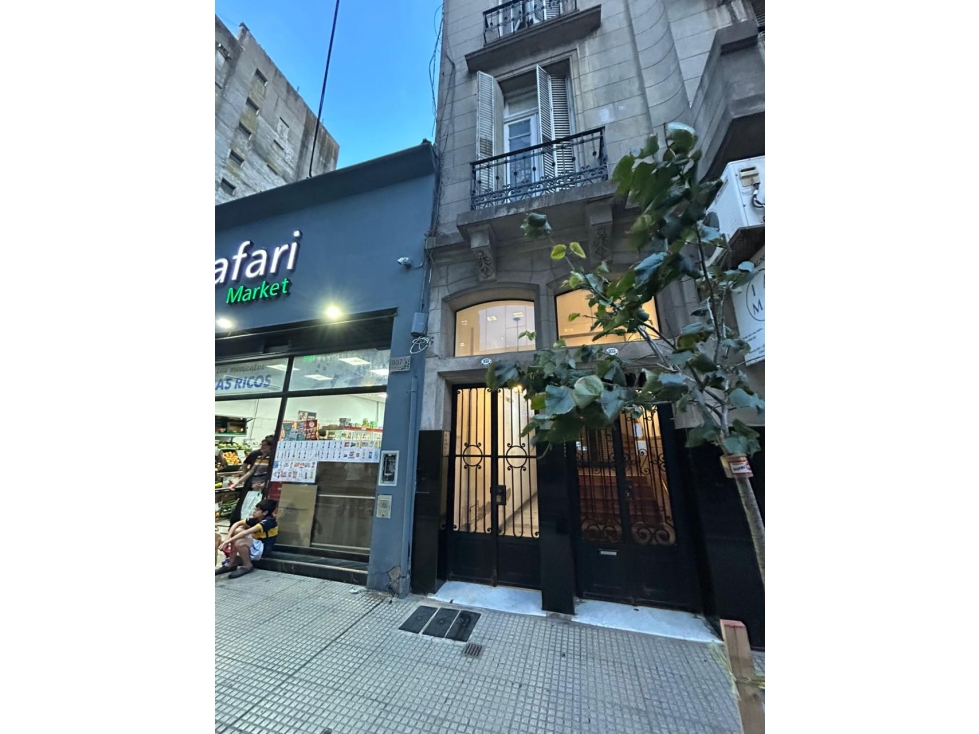 Departamento de época 2 Amb. Apto Crédito. zona Retiro. - 1