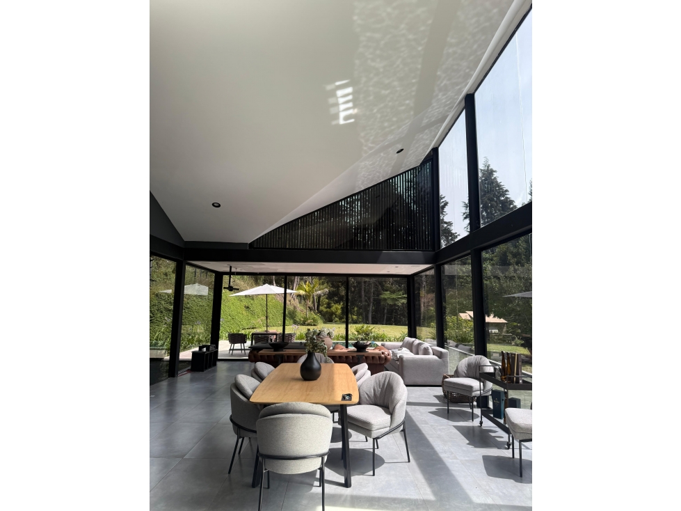 Villa Exclusiva Amoblada en Guarne