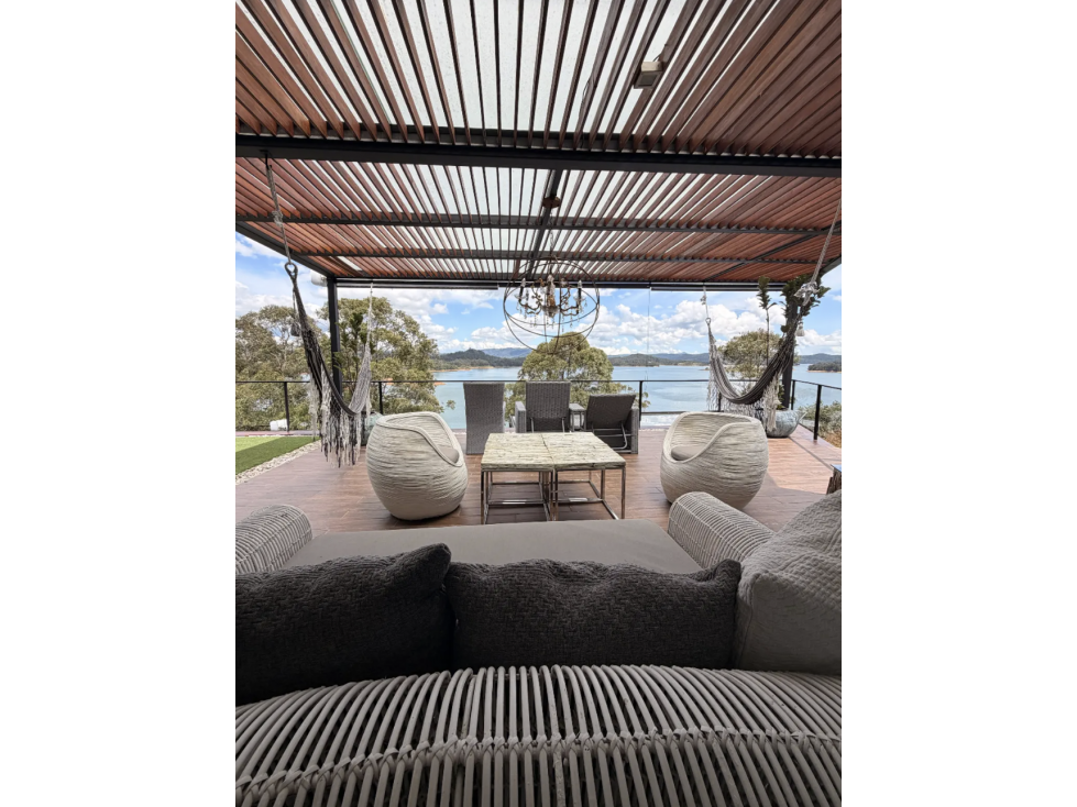 Exclusivo apartamento en Luxe by The Charlee - Guatapé
