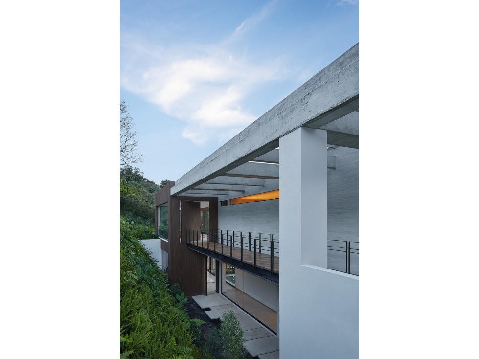 Lujosa Casa de Diseñador en Medellin — foto 3