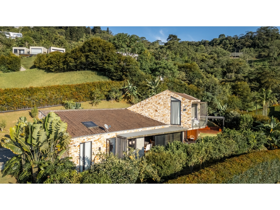 Casa de lujo, abrazada por la naturaleza y la tranquilidad de Envigado — foto 4