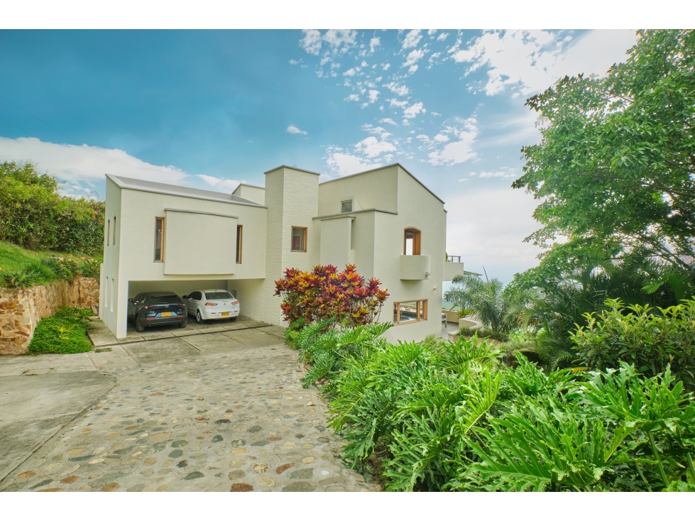 Casa Campestre de Lujo en Dapa | Renta Amoblada - 3