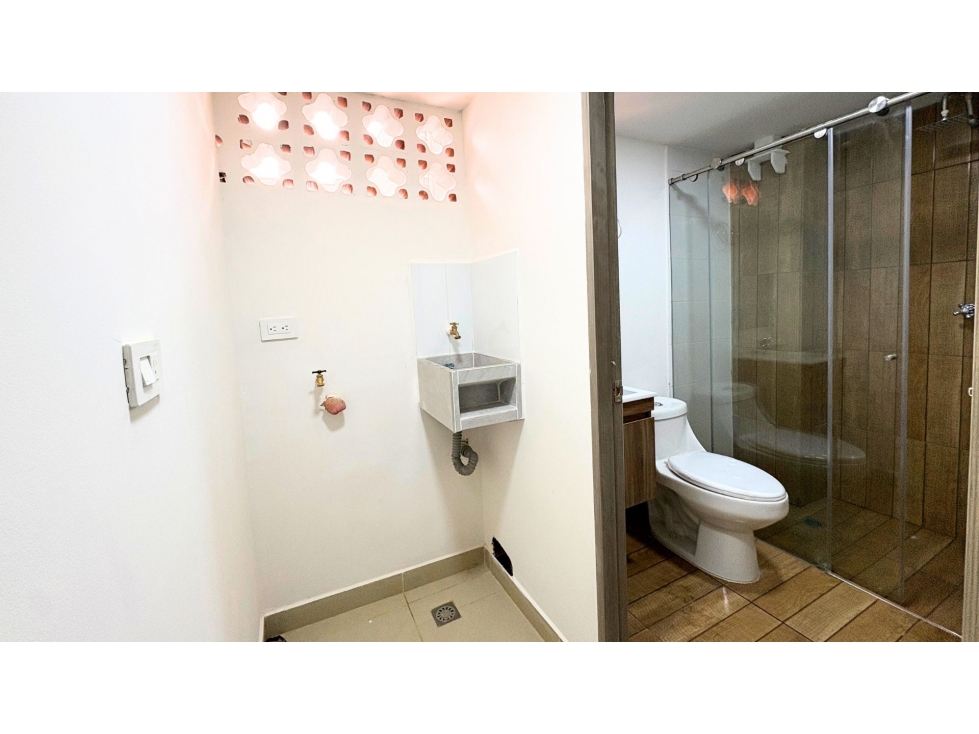 Apartaestudio en Arriendo San Juan Medellin Servicios Incluidos — foto 5