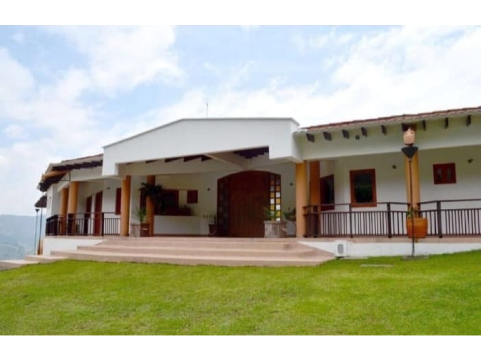 Venta Hermosa Casa Campestre Loma del Escobero, Envigado - Antioquia — foto 2