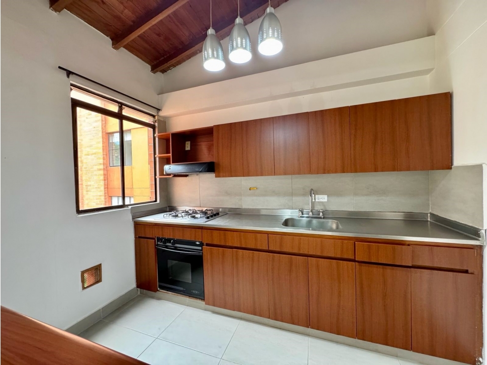 Venta apartamento Loma Las Brujas, Envigado. Vista verde, tranquilidad — foto 6