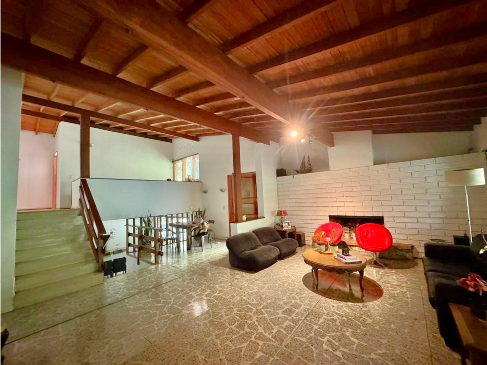 VENTA O ARRIENDO DE CASA LOTE EN LALINDE MEDELLIN — foto 2