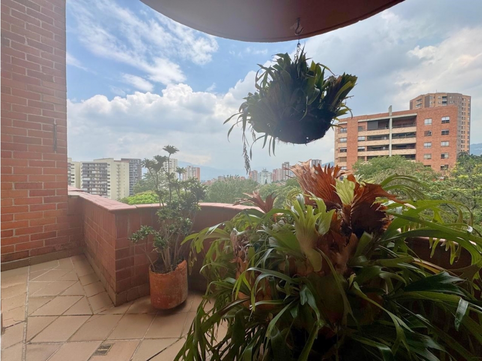 VENTA APARTAMENTO 3 ALCOBAS, GRAN TERRAZA. EL POBLADO, MEDELLÍN — foto 4