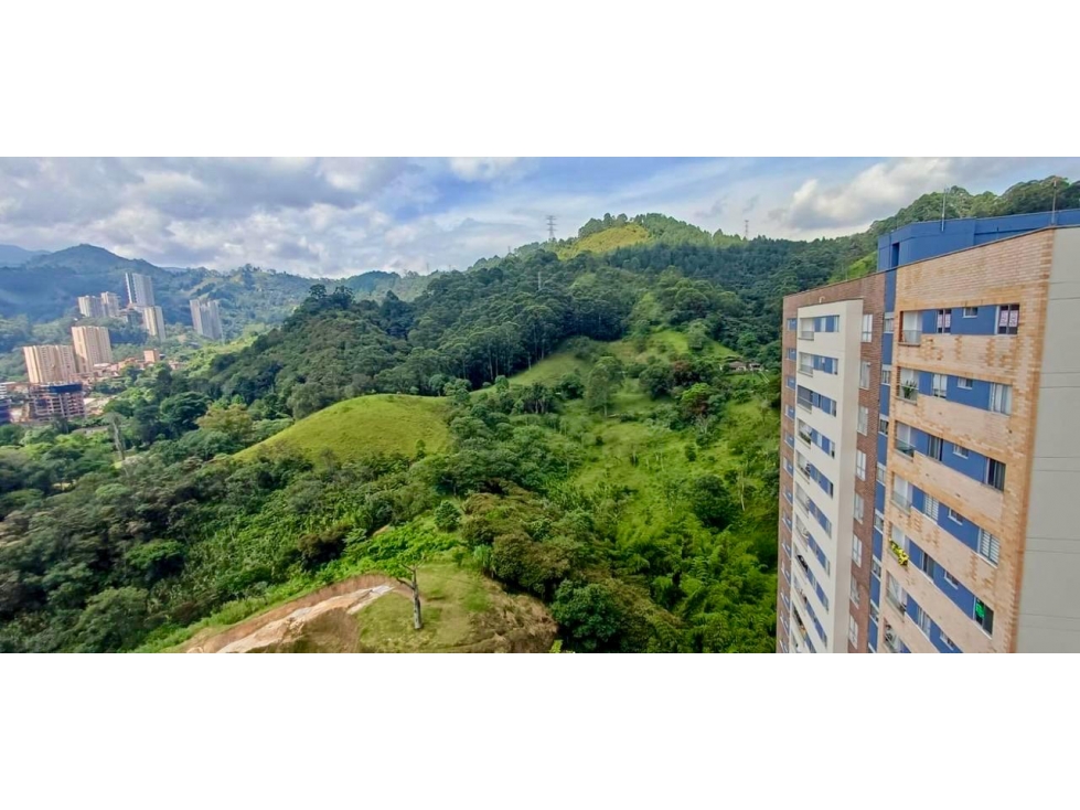 VENTA APARTAMENTO 2 ALCOBAS EN SABANETA. PISO ALTO CON VISTA — foto 2