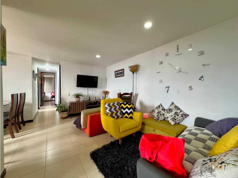 Venta apartamento en Loma del Indio, Medellín. Vista espectacular! — foto 2