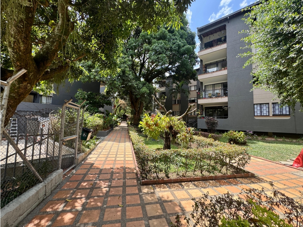 VENTA APARTAMENTO 3 ALCOBAS + SERVICIO. OTRAPARTE, ENVIGADO. REFORMAR