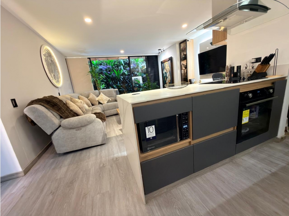 VENTA APARTAMENTO 3 ALCOBAS CON TERRAZA EN EL RETIRO. UNIDAD — foto 2